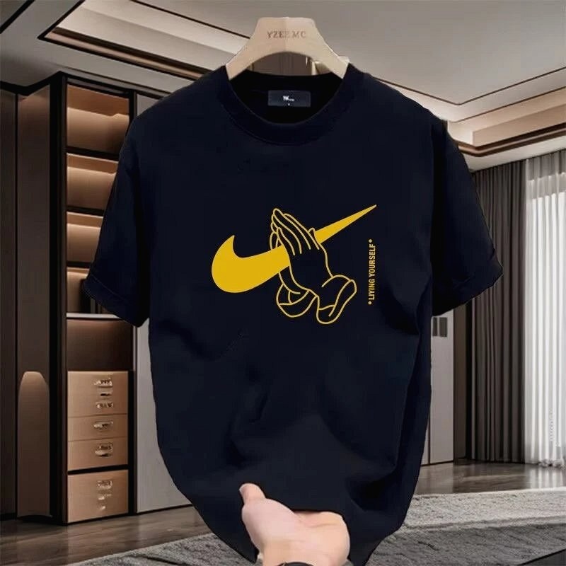 Nike Black Praying-Hands Tee Review: Neckline Recovery, Print Rub and Bench-Scale Weight on a $4.18 Cotton Crew